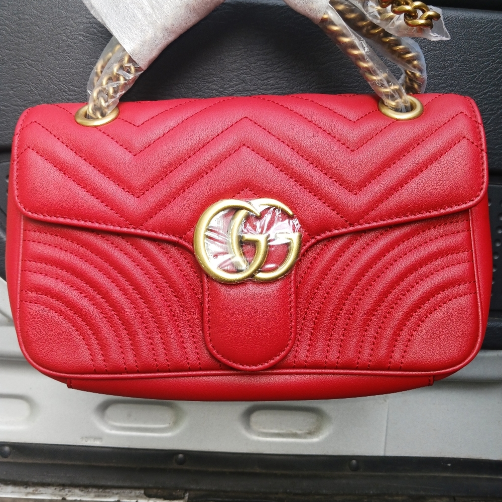 Gucci red small